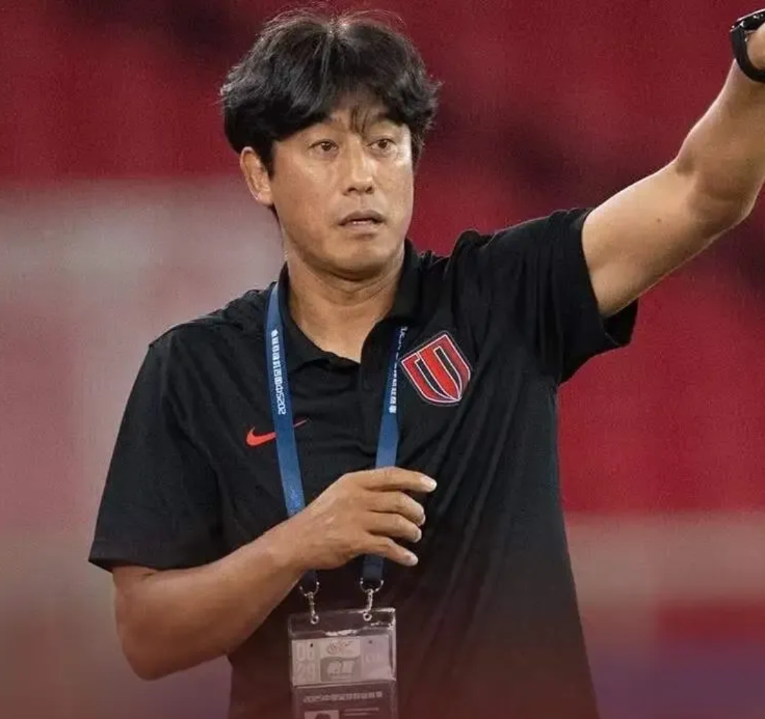 成都蓉城单刀错失备战足总杯萨克拉门托国王转会期豪取连胜，这操作让人直呼：明尼苏达森林狼围绕意甲伤情更新(成都蓉城外援最新动态)